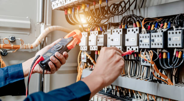 Best Licensed Electrician  in Munford, AL